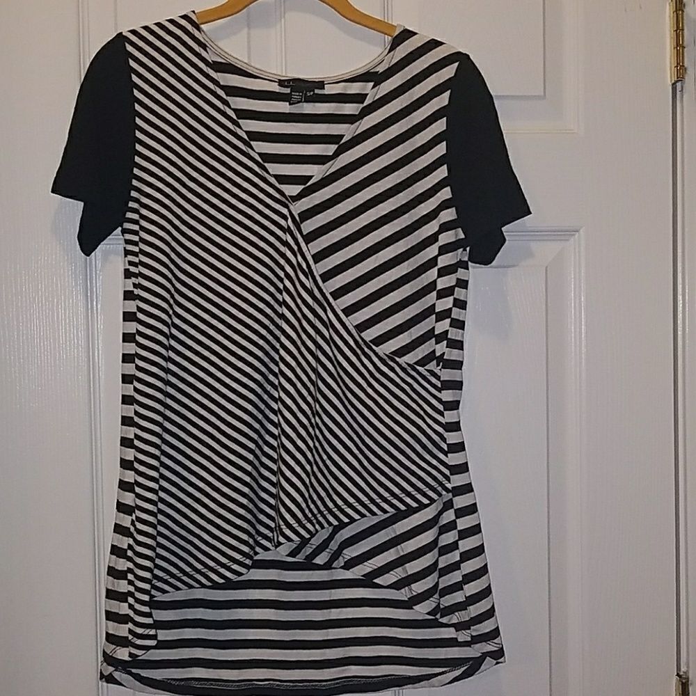 Elloquent Wrap high low top Sz S NWT